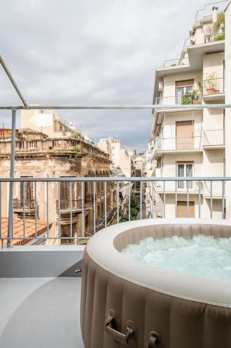 2Bdr Boutique Full Apt In Plaka アテネ エクステリア 写真